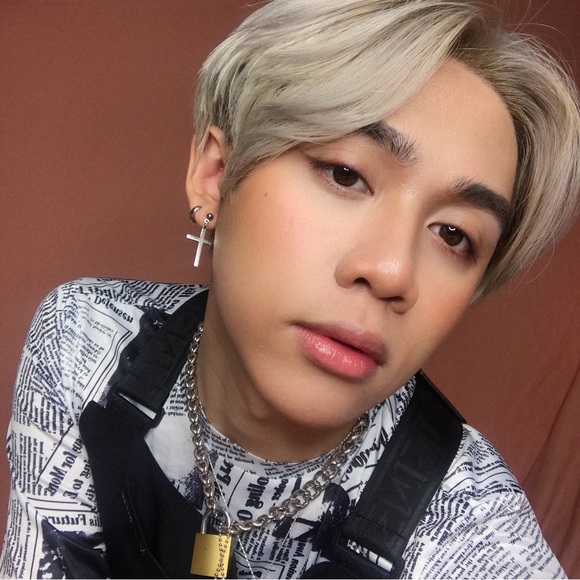 Meet your Posher, Averey - Picture 1 of 1